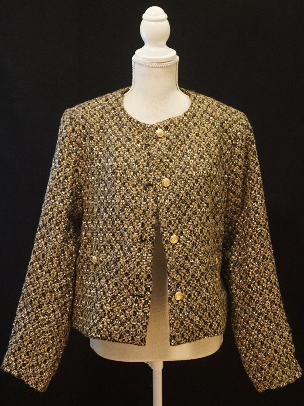 Marled Beige Combo Tweed Suit Coat Button Closure Round Neckline Women’s Large